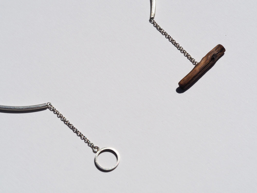 Choker Necklace detail thumbnail